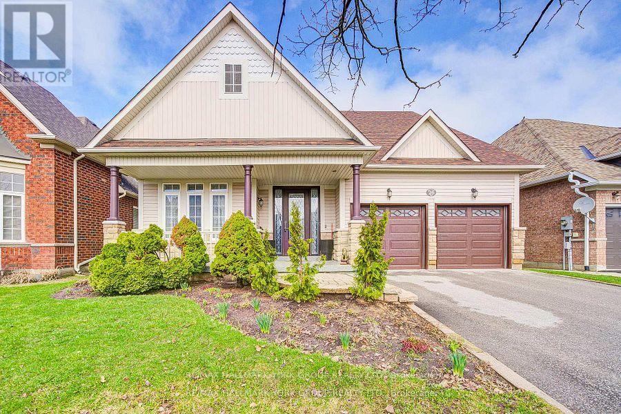 26 Regalia Way, Barrie, Ontario  L4M 7H7 - Photo 1 - S13697014