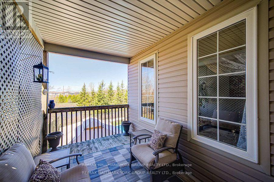 26 Regalia Way, Barrie, Ontario  L4M 7H7 - Photo 16 - S13697014