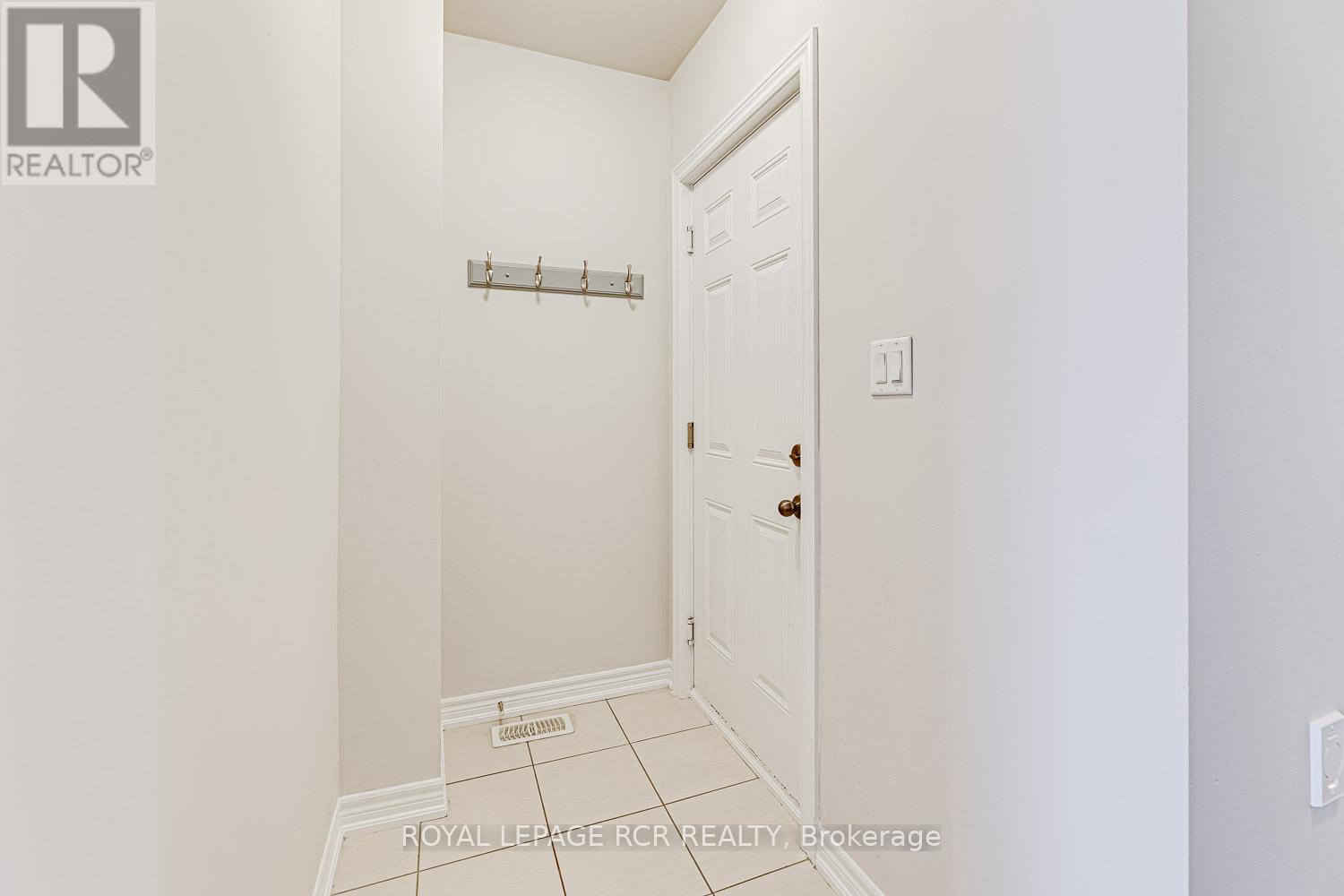 4 Tormore Road, Caledon, Ontario  L7E 4K7 - Photo 10 - W13697004