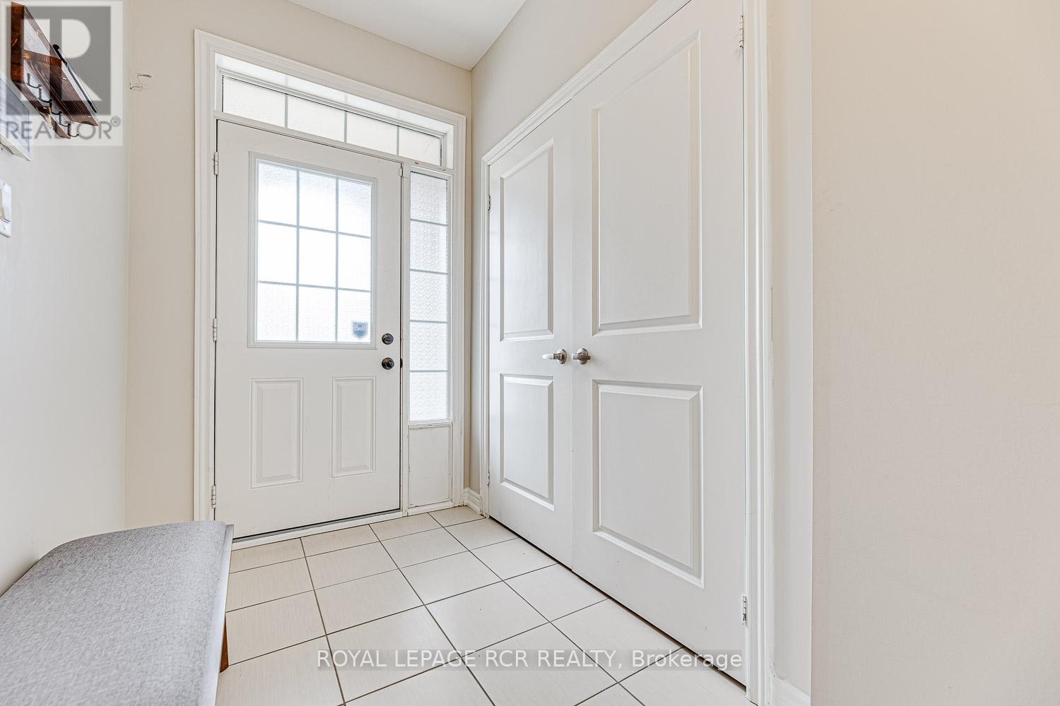 4 Tormore Road, Caledon, Ontario  L7E 4K7 - Photo 2 - W13697004