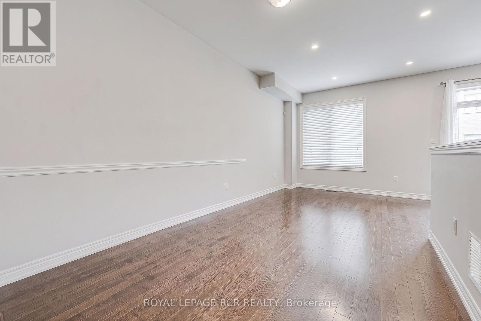 4 Tormore Road, Caledon, Ontario  L7E 4K7 - Photo 4 - W13697004