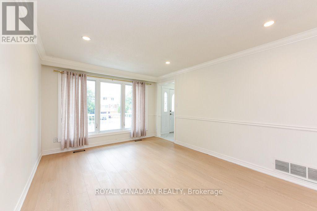 7700 Kittridge Drive, Mississauga, Ontario  L4T 3J6 - Photo 19 - W13697062