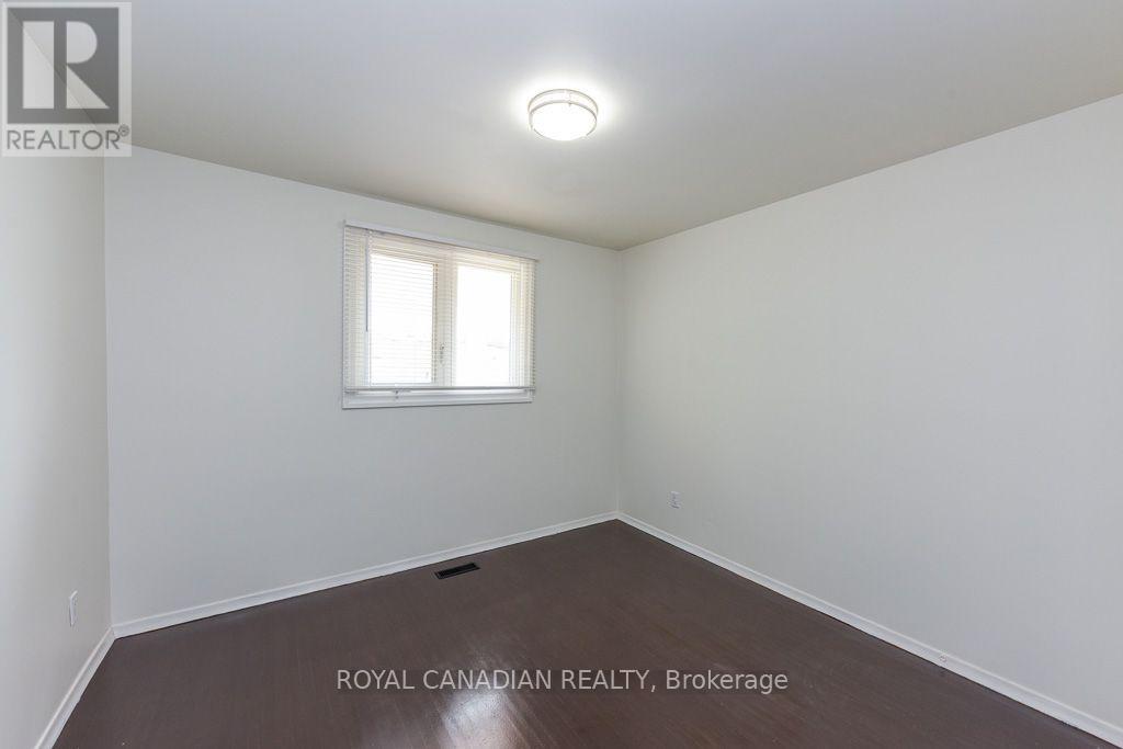 7700 Kittridge Drive, Mississauga, Ontario  L4T 3J6 - Photo 23 - W13697062
