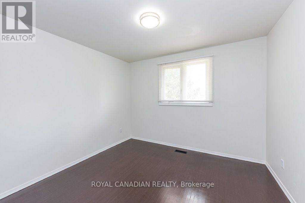 7700 Kittridge Drive, Mississauga, Ontario  L4T 3J6 - Photo 24 - W13697062