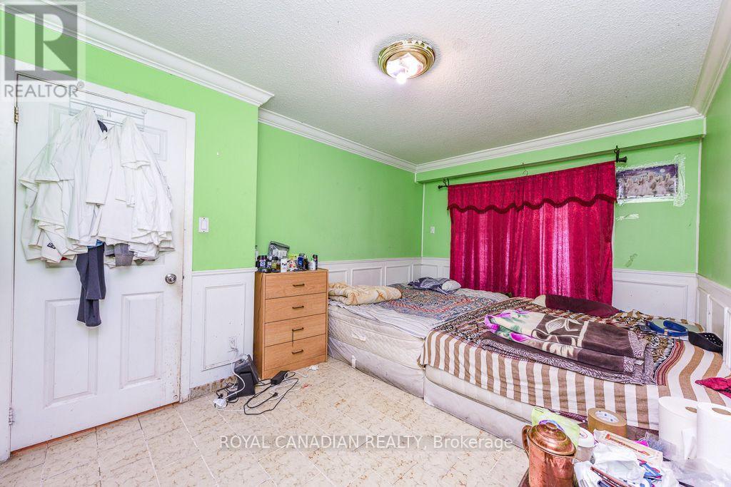 7700 Kittridge Drive, Mississauga, Ontario  L4T 3J6 - Photo 40 - W13697062