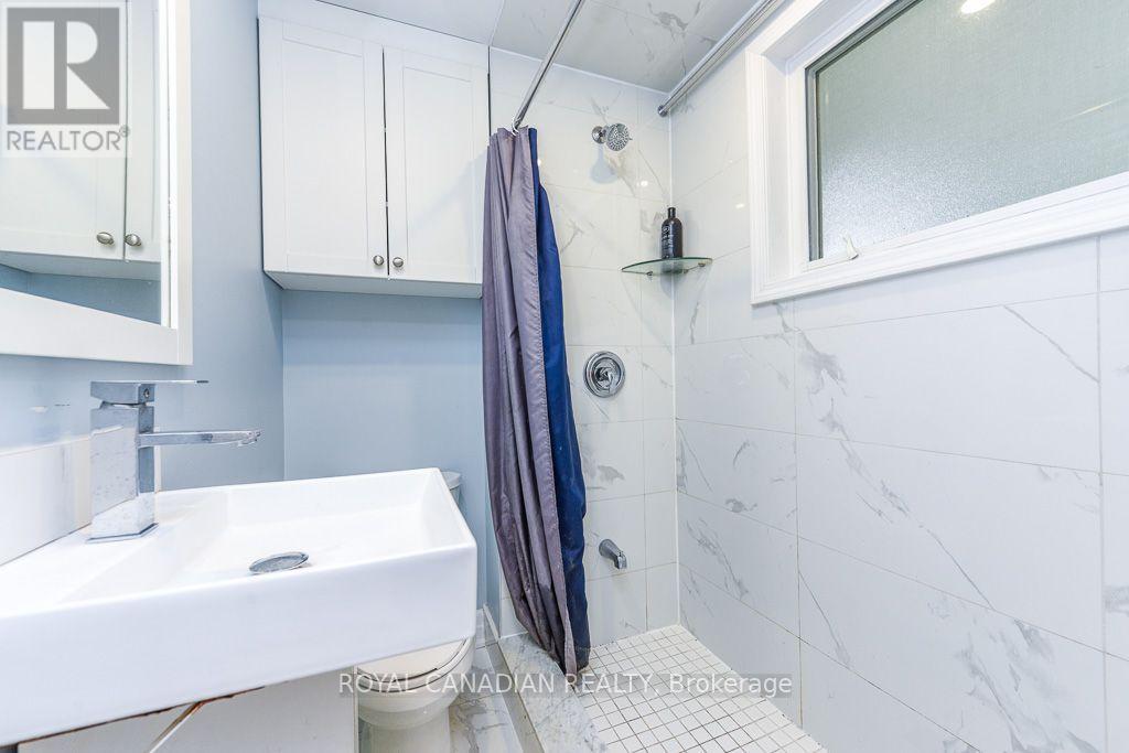 7700 Kittridge Drive, Mississauga, Ontario  L4T 3J6 - Photo 42 - W13697062