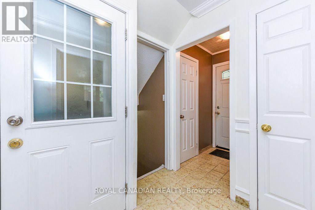 7700 Kittridge Drive, Mississauga, Ontario  L4T 3J6 - Photo 43 - W13697062
