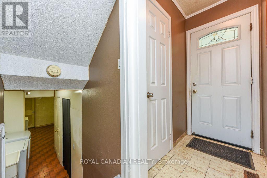 7700 Kittridge Drive, Mississauga, Ontario  L4T 3J6 - Photo 44 - W13697062