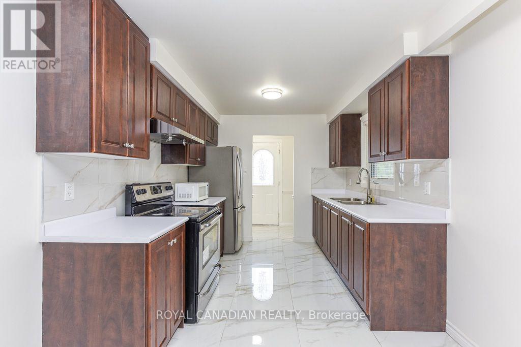 7700 Kittridge Drive, Mississauga, Ontario  L4T 3J6 - Photo 9 - W13697062