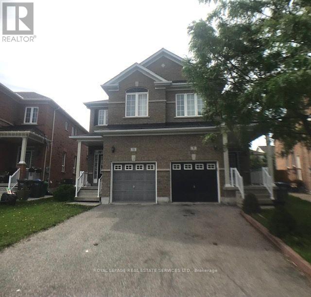 11 CALM WATERS CRESCENT, Brampton, Ontario