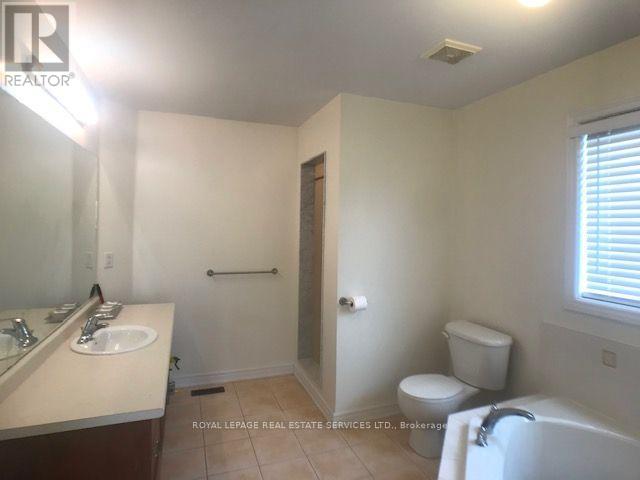 11 Calm Waters Crescent, Brampton, Ontario  L6V 4R9 - Photo 12 - W13697076