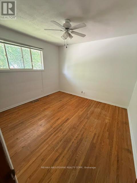 283 Kenwood Avenue, Burlington, Ontario  L7L 4L9 - Photo 6 - W13697084