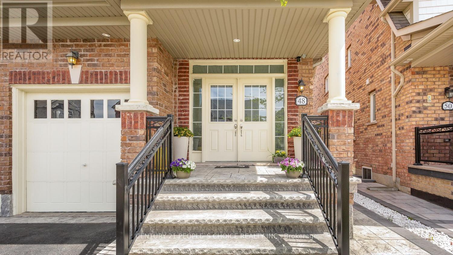 48 Wishing Well Crescent N, Caledon, Ontario  L7C 3R3 - Photo 2 - W13697100