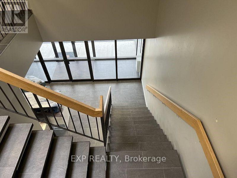 203 - 50 Steeles Avenue E, Milton, Ontario  L9T 4W9 - Photo 3 - W13697102