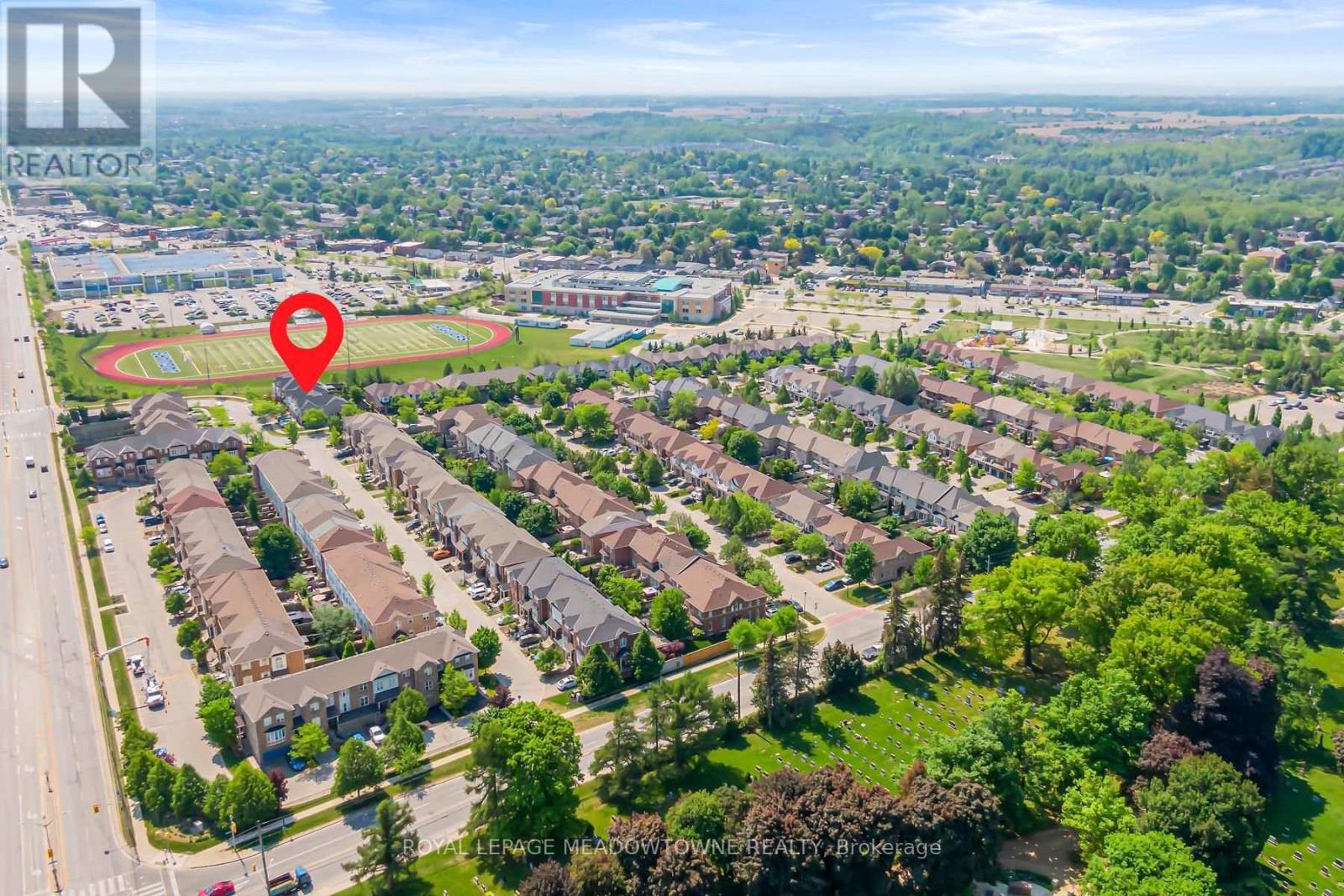 136 Dominion Gardens Drive, Halton Hills, Ontario  L7G 6B6 - Photo 34 - W13697128