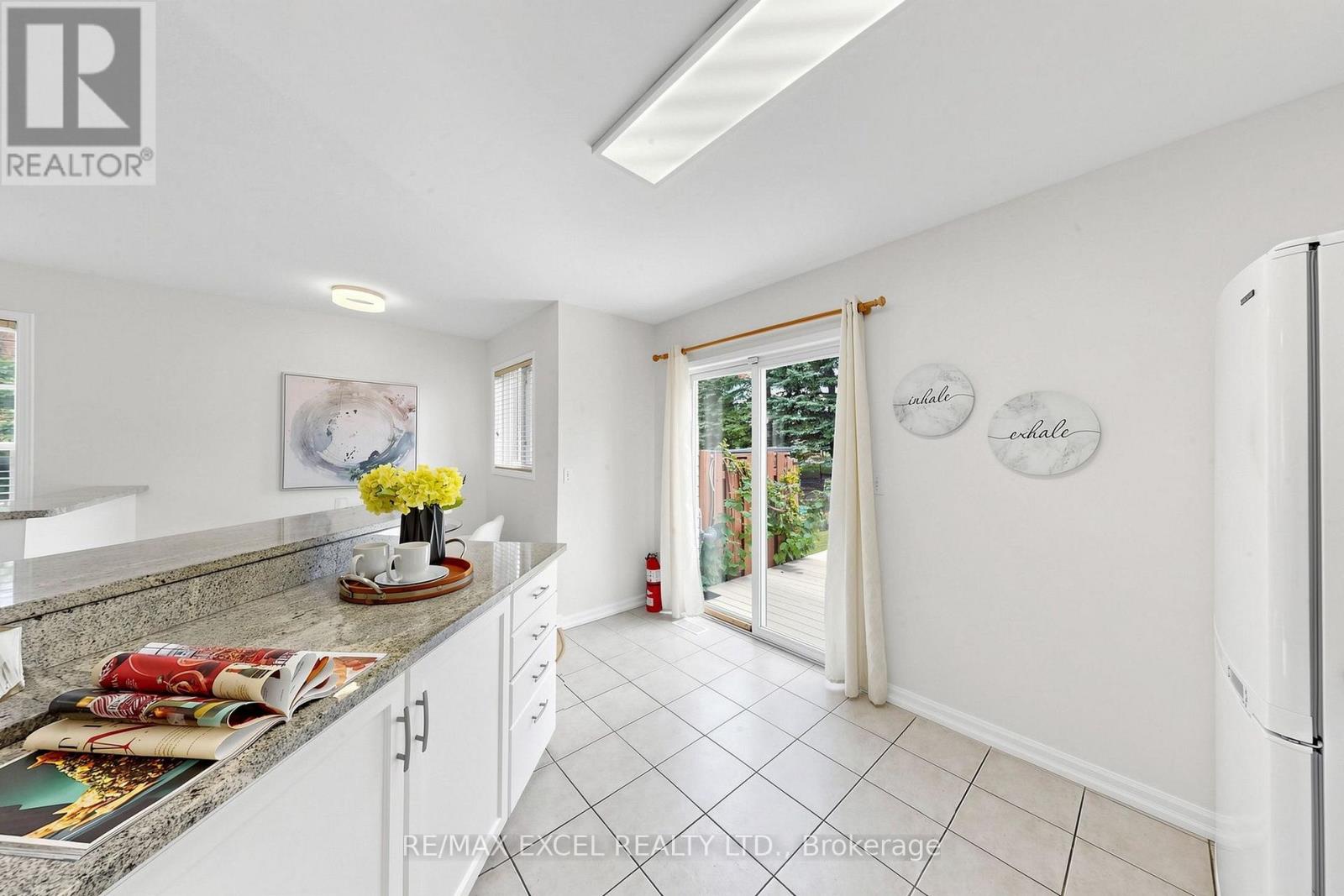 548 Mariner Drive, Waterloo, Ontario  N2K 3Y8 - Photo 10 - X13696936