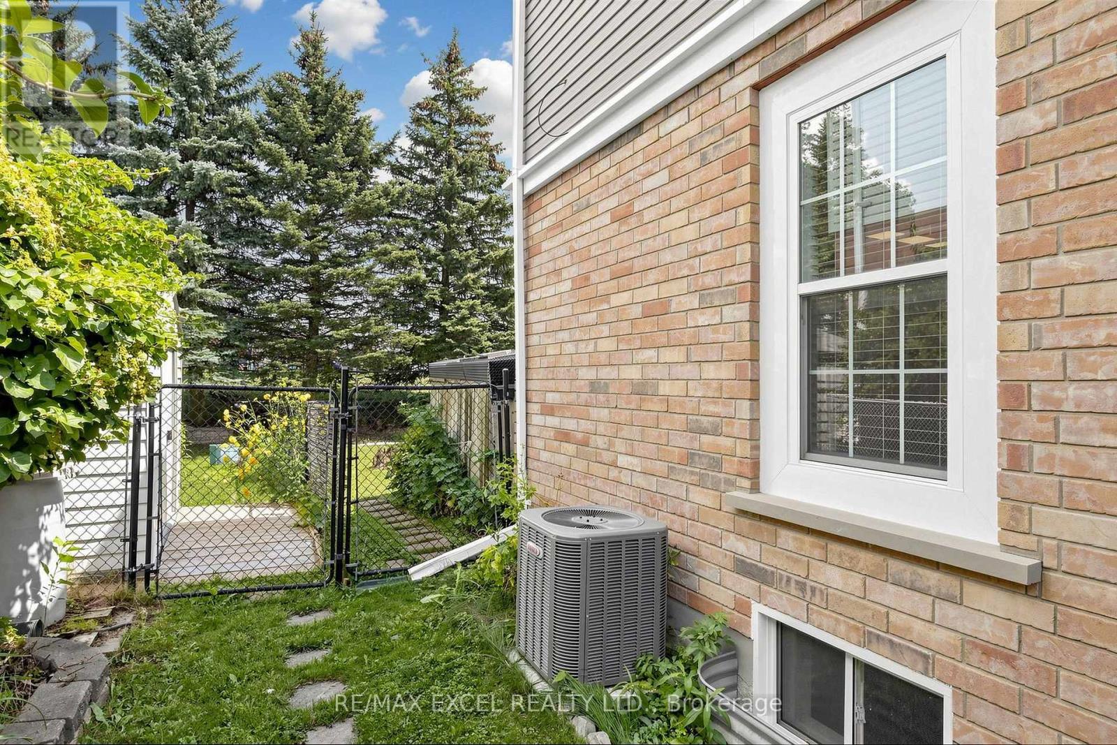 548 Mariner Drive, Waterloo, Ontario  N2K 3Y8 - Photo 43 - X13696936