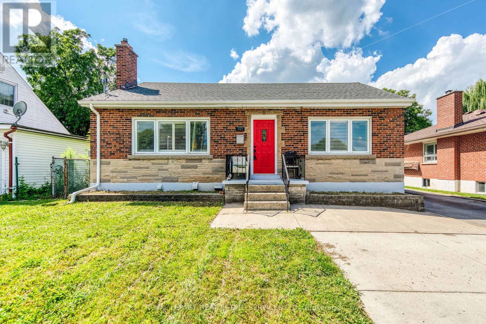191 Nash Road N, Hamilton, Ontario  L8H 2P8 - Photo 1 - X13697132
