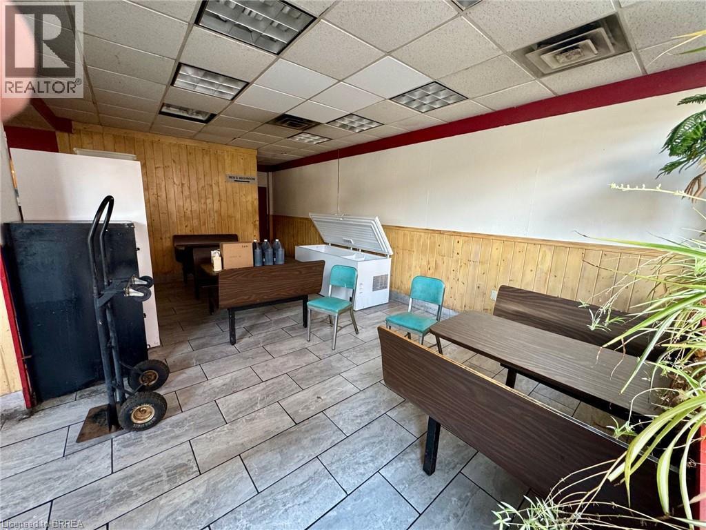 57 Dalhousie Street, Brantford, Ontario  N3T 2J1 - Photo 7 - 40857203