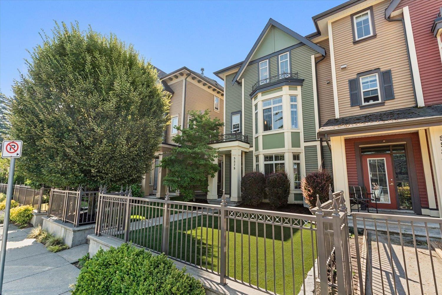 5578 Chinook Street, Sardis South, Chilliwack, British Columbia  V2R 0T3 - Photo 3 - R3147132