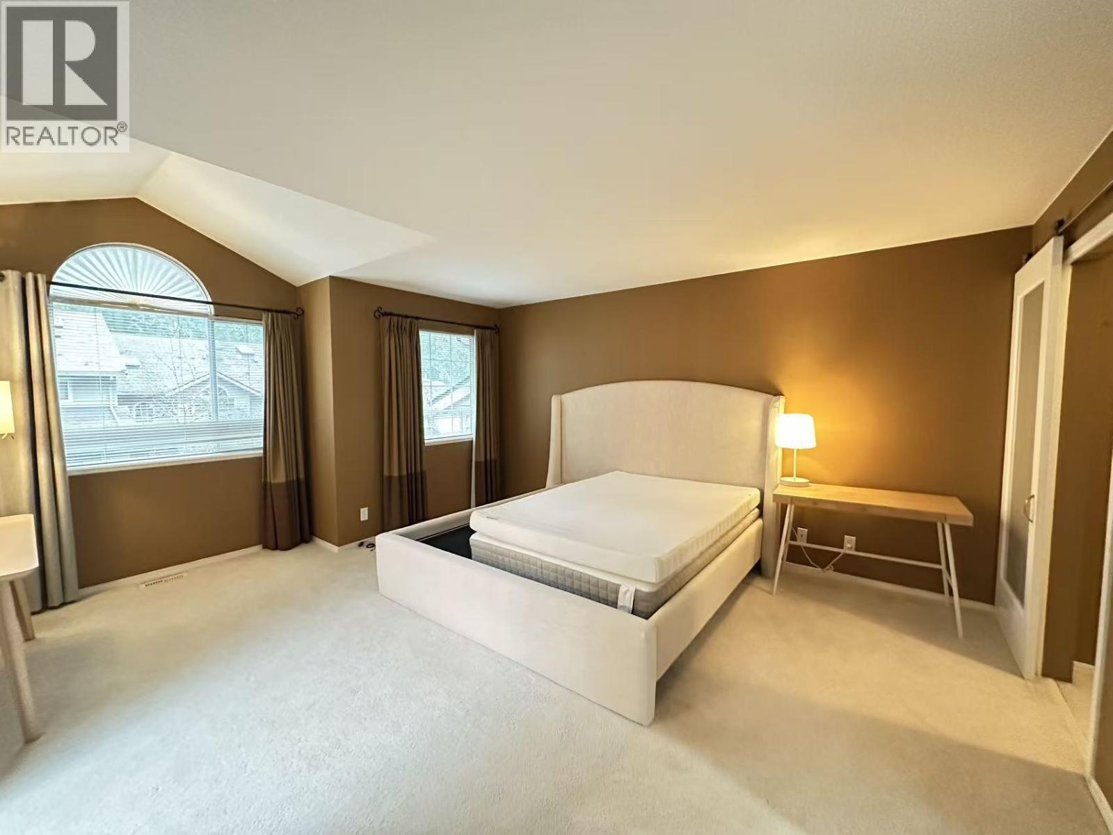 37 Deerwood Place, Port Moody, British Columbia V3H 4X7 - Photo 1 - R3100354