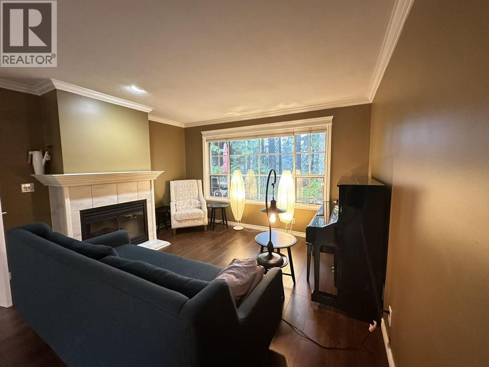 37 Deerwood Place, Port Moody, British Columbia V3H 4X7 - Photo 2 - R3100354