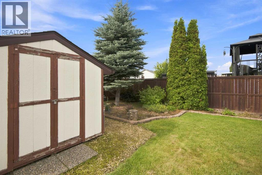 132 Downing Close, Red Deer, Alberta  T4R 3K1 - Photo 32 - A2337562