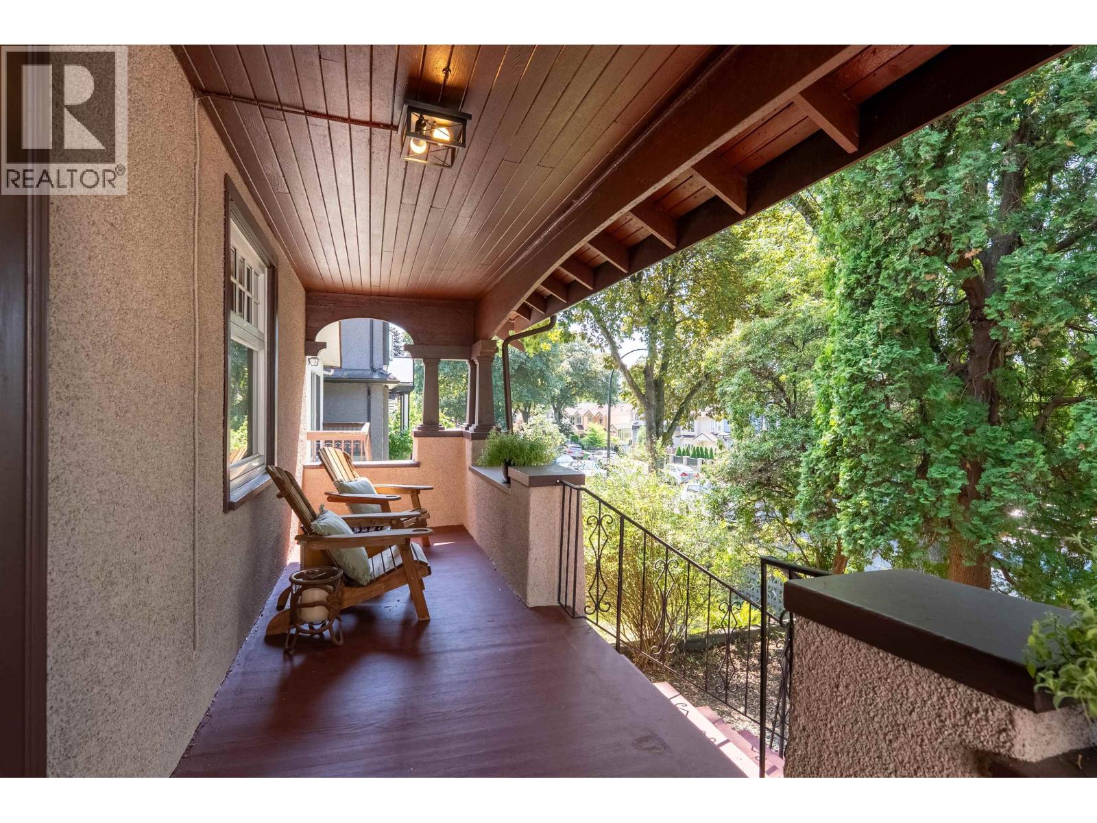 4504 Beatrice Street, Vancouver, British Columbia  V5N 4J2 - Photo 2 - R3157271