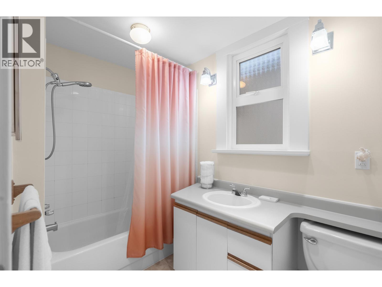 4504 Beatrice Street, Vancouver, British Columbia  V5N 4J2 - Photo 13 - R3157271