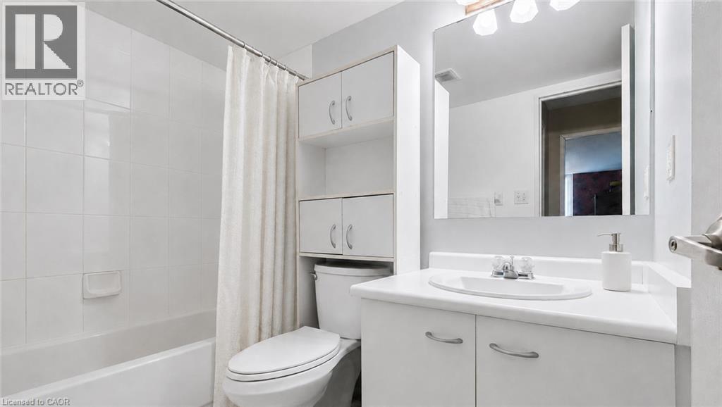 155 Hillcrest Avenue Unit# 302, Mississauga, Ontario  L5B 3Z2 - Photo 10 - 40849347