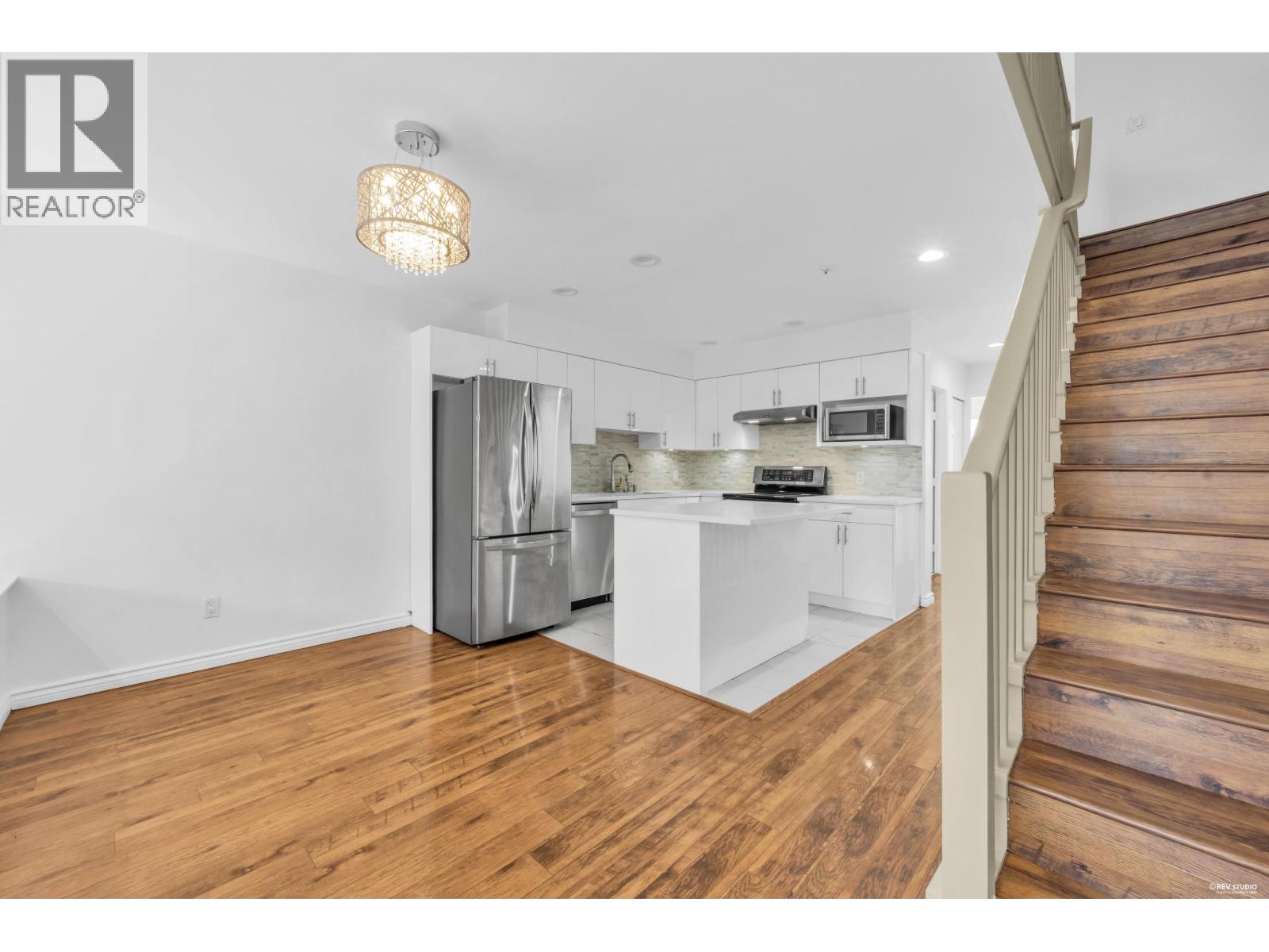 3396 Cobblestone Avenue, Vancouver, British Columbia V5S 4S4 - Photo 5 - R3156543