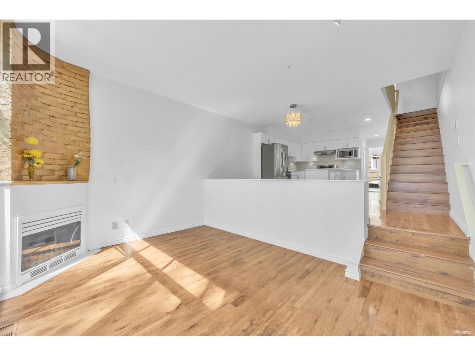 3396 Cobblestone Avenue, Vancouver, British Columbia V5S 4S4 - Photo 10 - R3156543