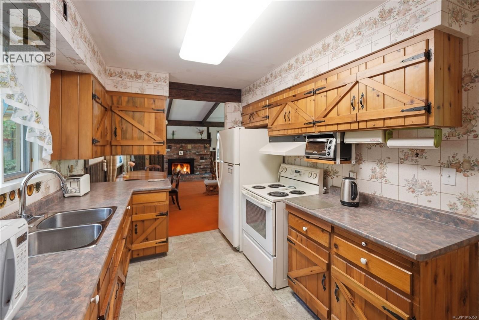 850 Village Way, Qualicum Beach, British Columbia  V9K 1K8 - Photo 18 - 1046350