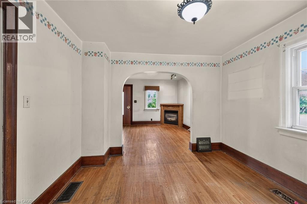 232 Cedar Street, Simcoe, Ontario  N3Y 2H7 - Photo 11 - 40852386