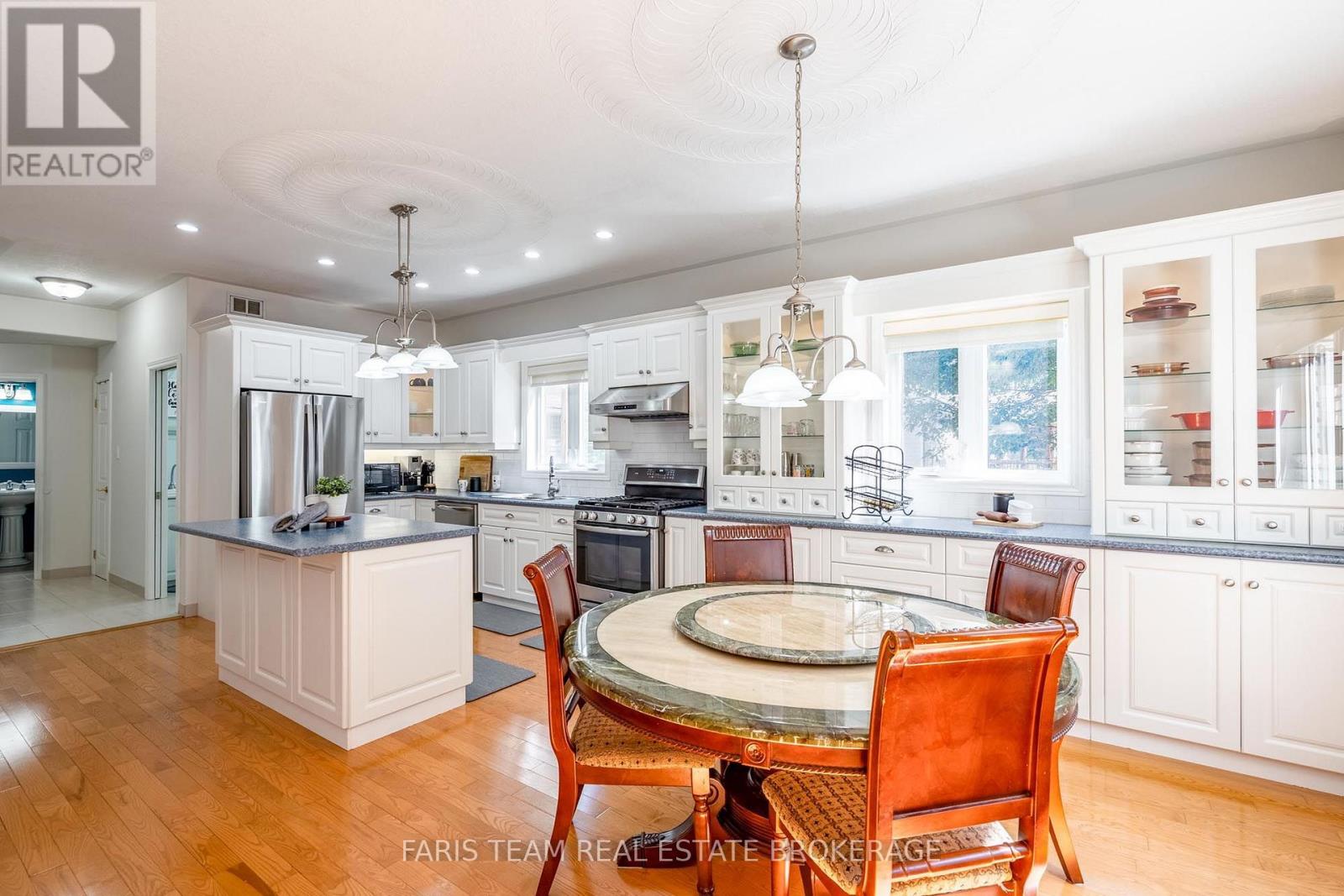 91 Maryjane Road, Tiny, Ontario  L0L 2T0 - Photo 11 - S13666382