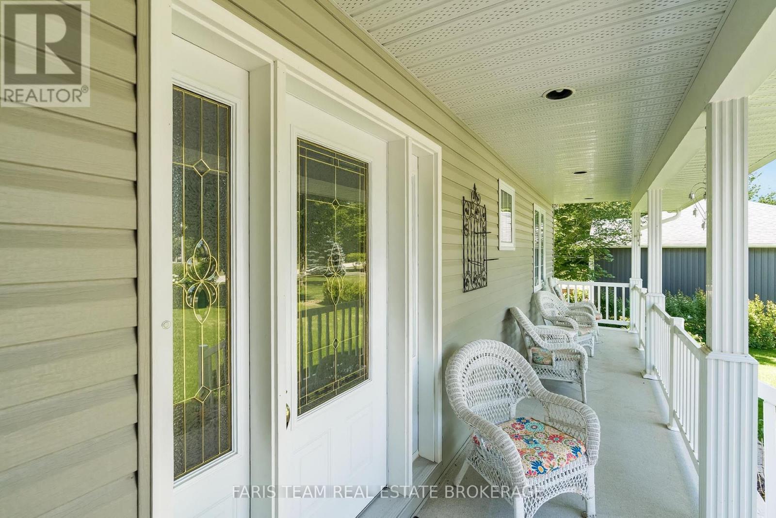 91 Maryjane Road, Tiny, Ontario  L0L 2T0 - Photo 4 - S13666382