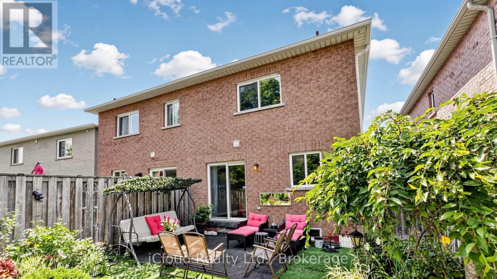 5661 Volpe Avenue, Mississauga, Ontario  L5V 3A6 - Photo 38 - W13644924