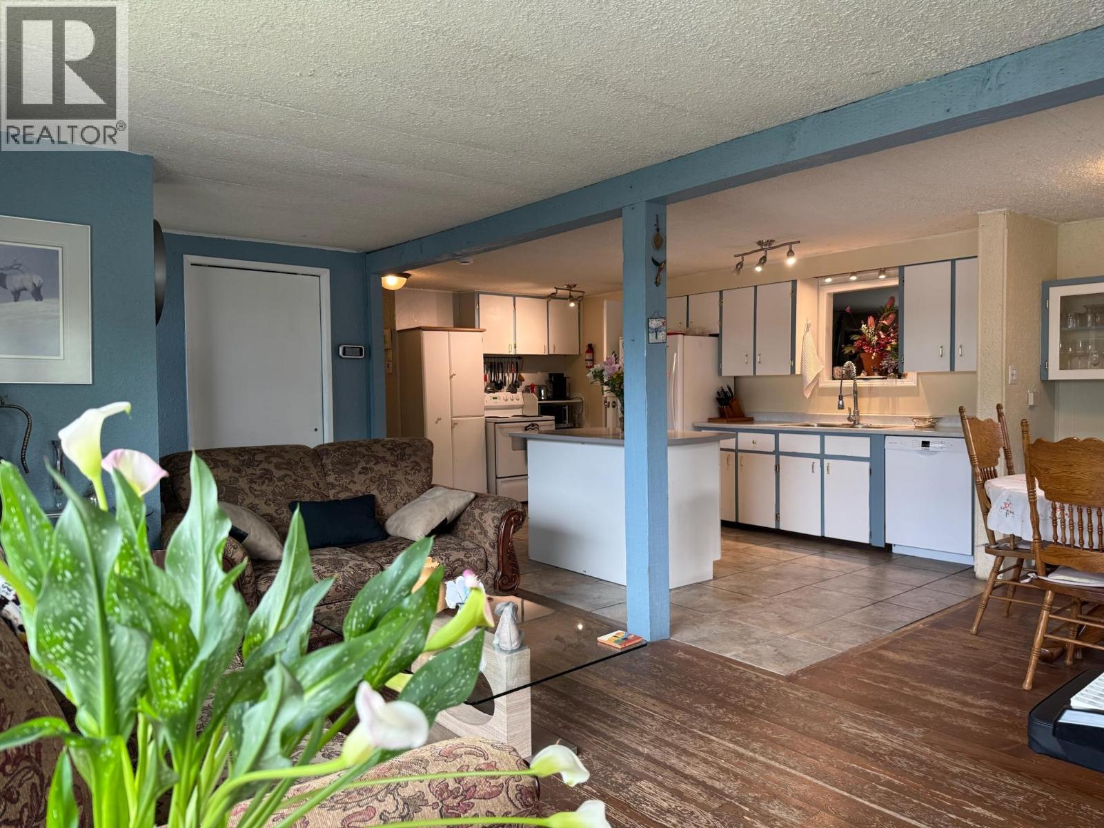 1332 66th Street, Grand Forks, British Columbia  V0H 1H0 - Photo 10 - 10373702
