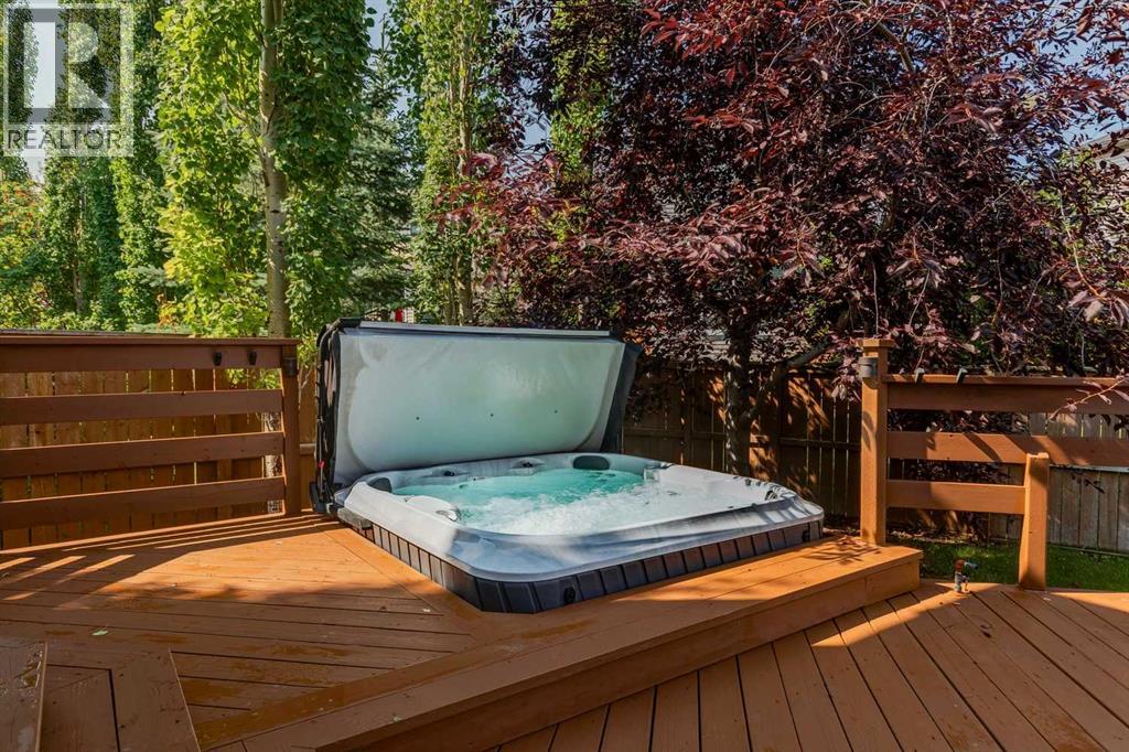 258 West Ranch Place Sw, Calgary, Alberta  T3H 5C2 - Photo 41 - A2338331
