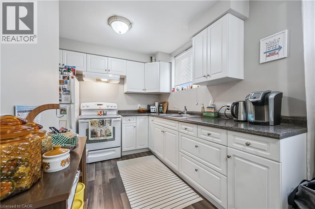 101 Secord Avenue, Kitchener, Ontario  N2B 2L3 - Photo 35 - 40856887