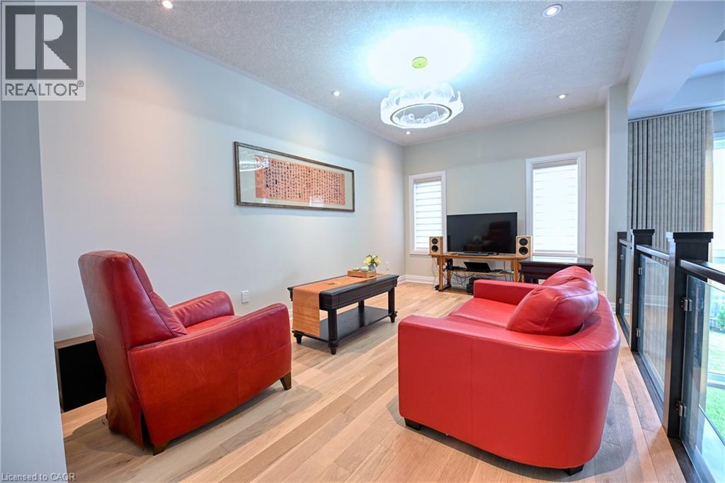 923 Eaglecrest Court, Kitchener, Ontario  N2K 0B8 - Photo 25 - 40856970