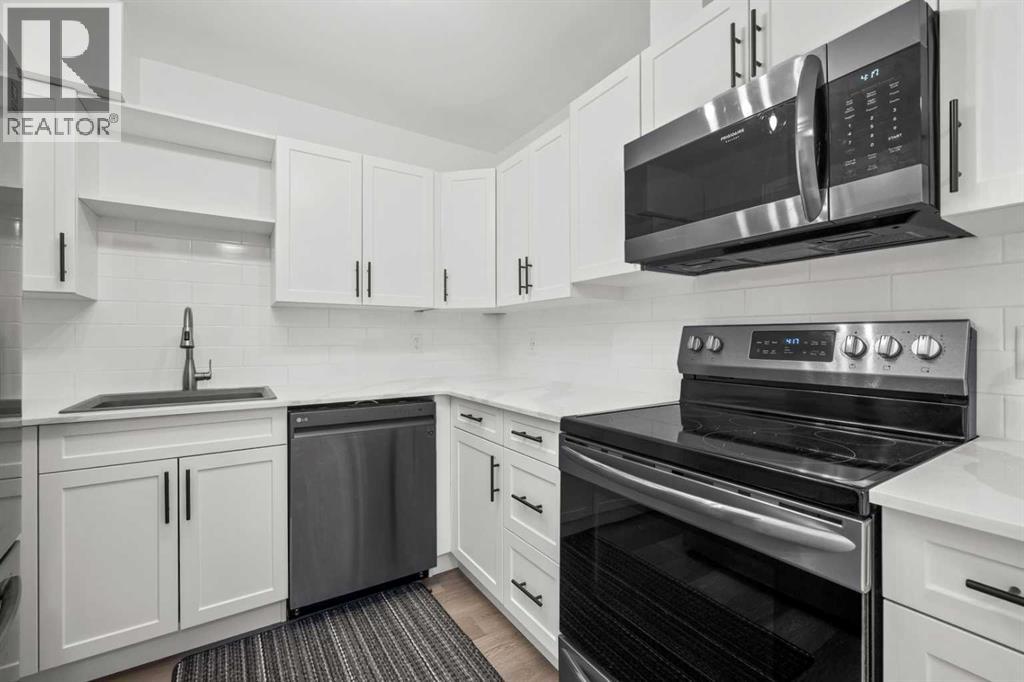 40, 3809 45 Street SW, Calgary, Alberta  T3E 3H4 - Photo 12 - A2338556