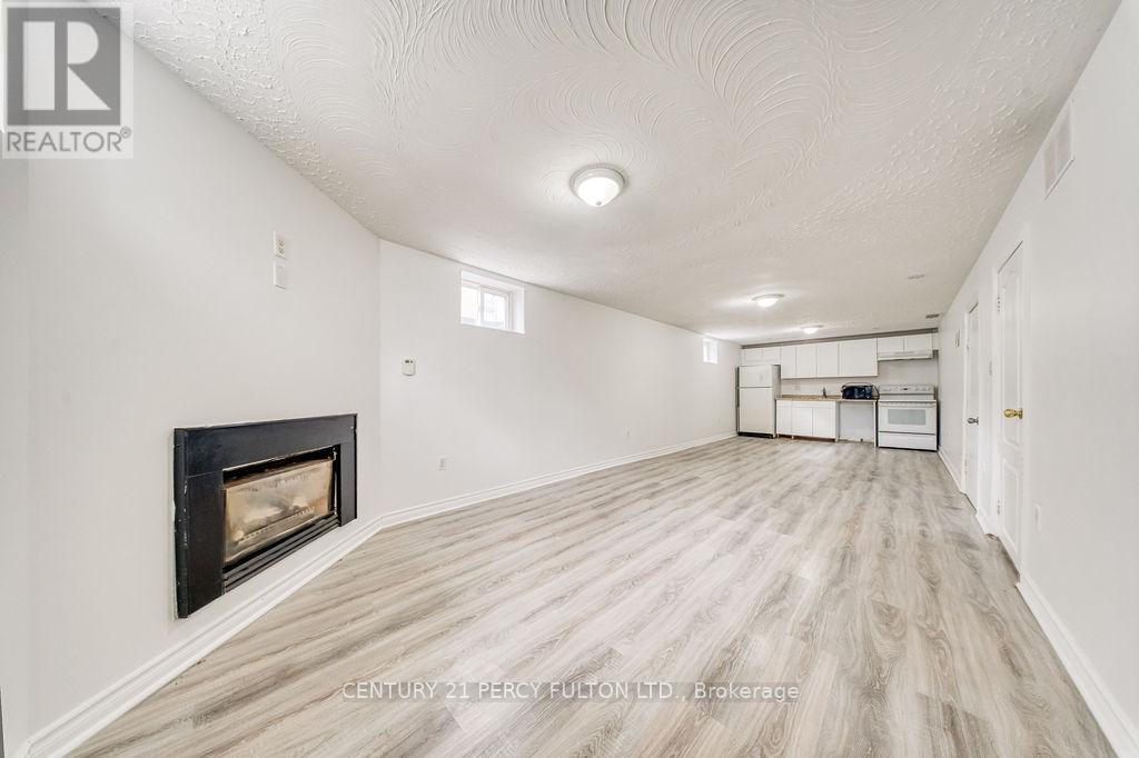 381 Conant Street, Oshawa, Ontario  L1H 3S8 - Photo 13 - E13659198