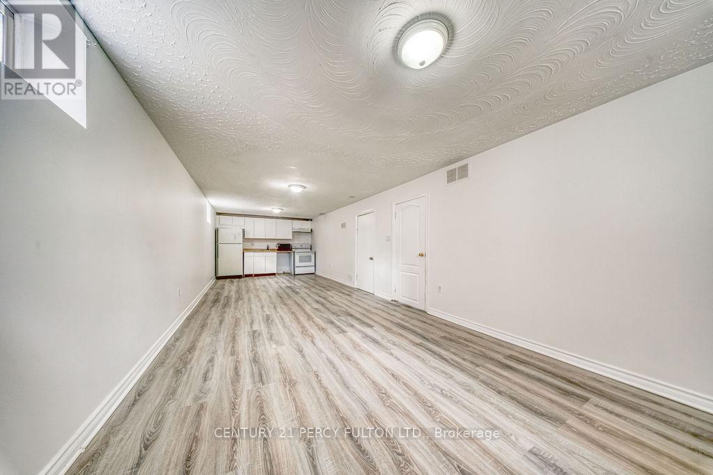 381 Conant Street, Oshawa, Ontario  L1H 3S8 - Photo 39 - E13659198
