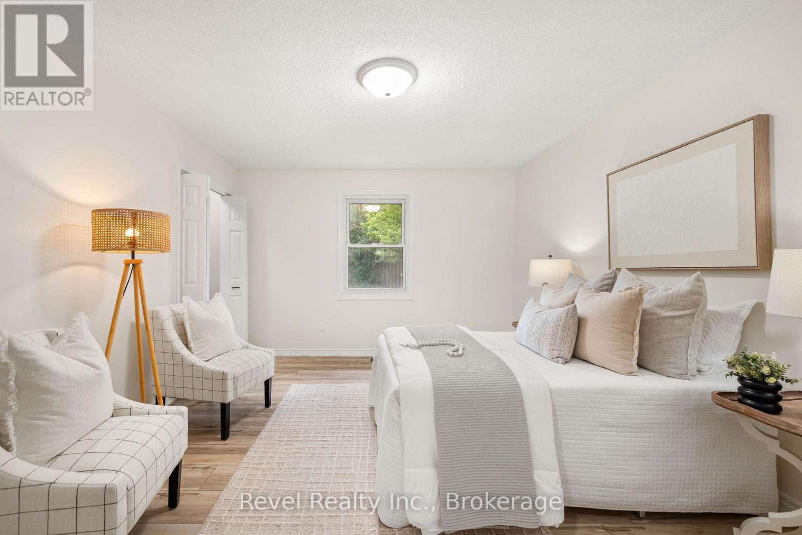 9 Crestwood Avenue, Kawartha Lakes (Lindsay), Ontario  K9V 6A7 - Photo 22 - X13697226