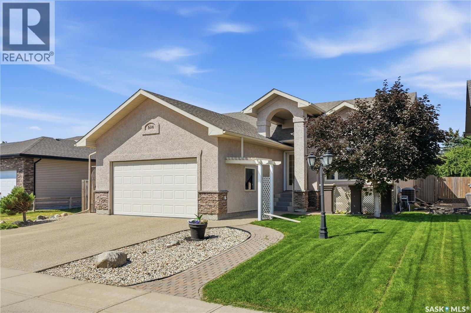 506 Antler Crescent, Warman, Saskatchewan  S0K 4S1 - Photo 2 - SK046197