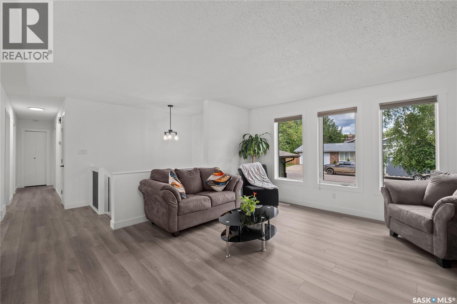 3391 Bliss Crescent, Prince Albert, Saskatchewan  S6V 7L1 - Photo 6 - SK046095
