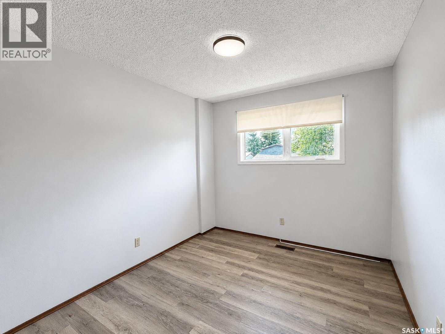 3352 Dent Crescent, Prince Albert, Saskatchewan  S6V 7H1 - Photo 13 - SK046085