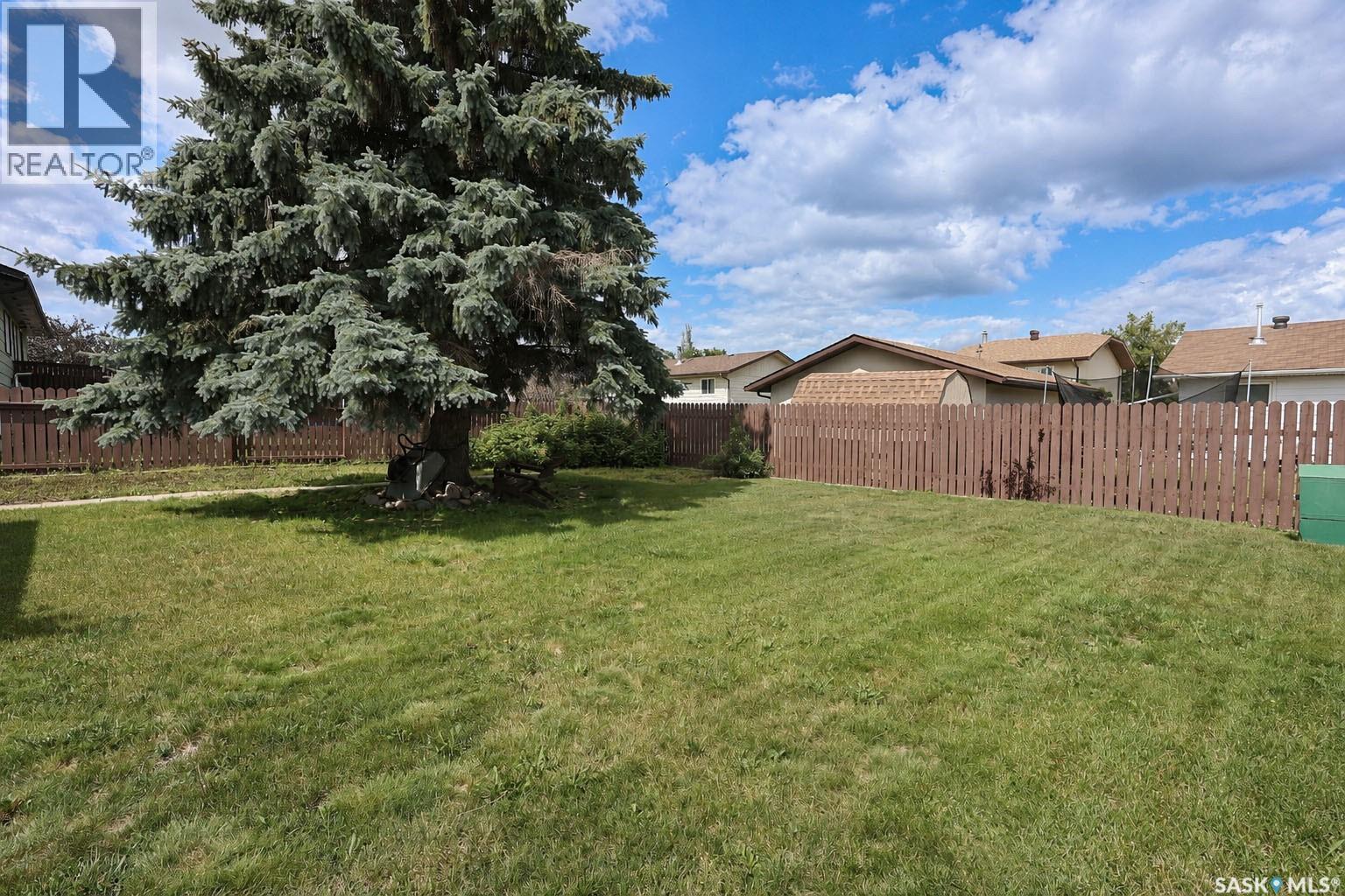 3352 Dent Crescent, Prince Albert, Saskatchewan  S6V 7H1 - Photo 29 - SK046085