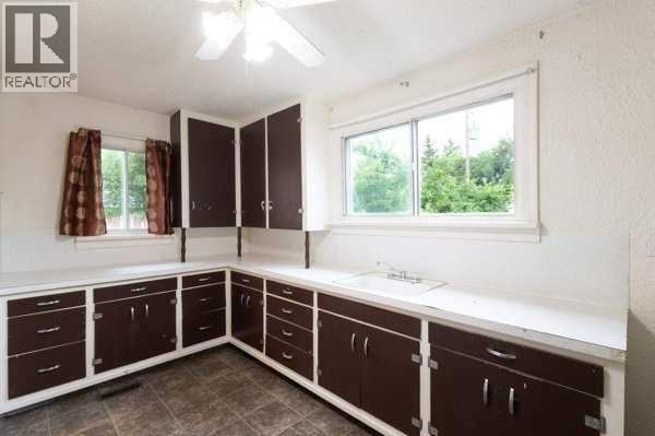 5304 56, Taber, Alberta  T1G 1L8 - Photo 3 - A2337215